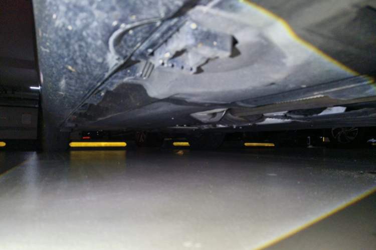 Used Mercedes-Benz E-Class 2025-Year Facelift E 260 L Chassis Front Right