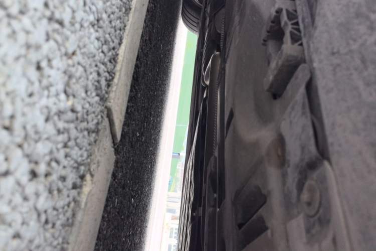 Used Mercedes-Benz E-Class 2025 Facelift E 300 L Luxury Edition Chassis Front Right