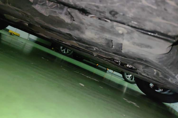 Used Mercedes-Benz E-Class 2025 E 300 L Luxury Model Chassis Front Right