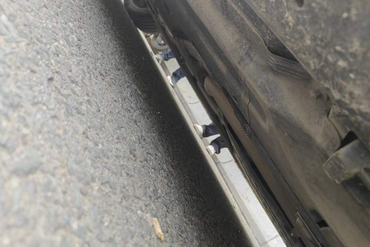 Used Mercedes-Benz E-Class 2025 E 300 L Luxury Model Chassis Front Right