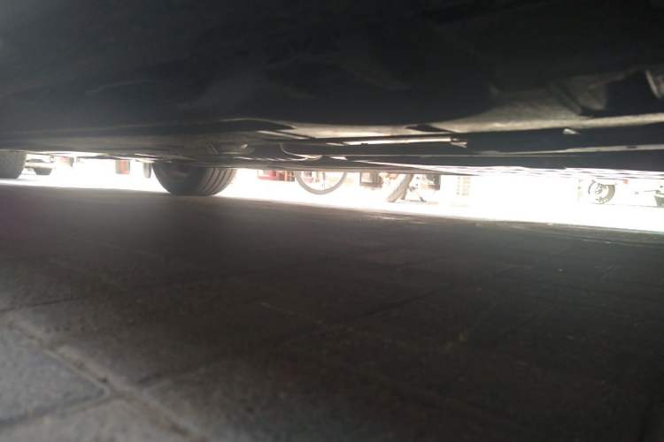 Used Mercedes-Benz E-Class 2025 Facelift E 300 L Luxury Edition Chassis Front Right