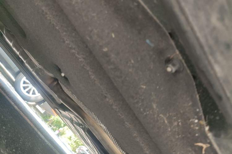 Used Mercedes-Benz E-Class 2025 Facelift E 300 L Luxury Edition Chassis Front Right