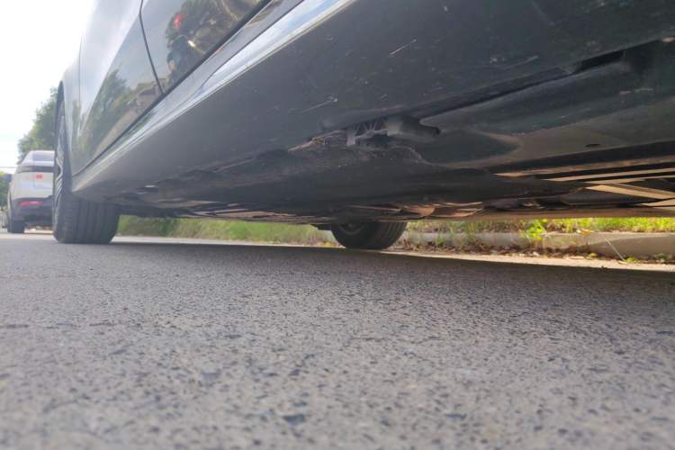 Used Mercedes-Benz E-Class 2025 Facelift E 260 L 4MATIC Chassis Rear Left