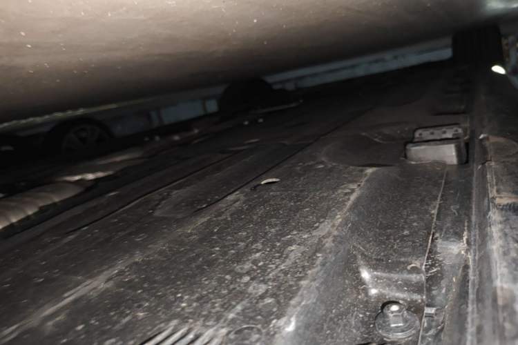 Used Mercedes-Benz E-Class 2025 E 300 L Luxury Model Chassis Rear Left