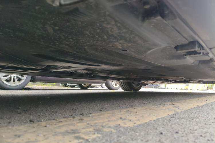 Used Mercedes-Benz E-Class 2025 E 300 L Stylish Model Chassis Rear Right