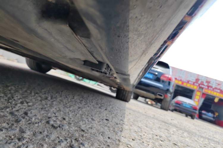 Used Mercedes-Benz E-Class 2025 E 300 L Stylish Model Chassis Rear Right