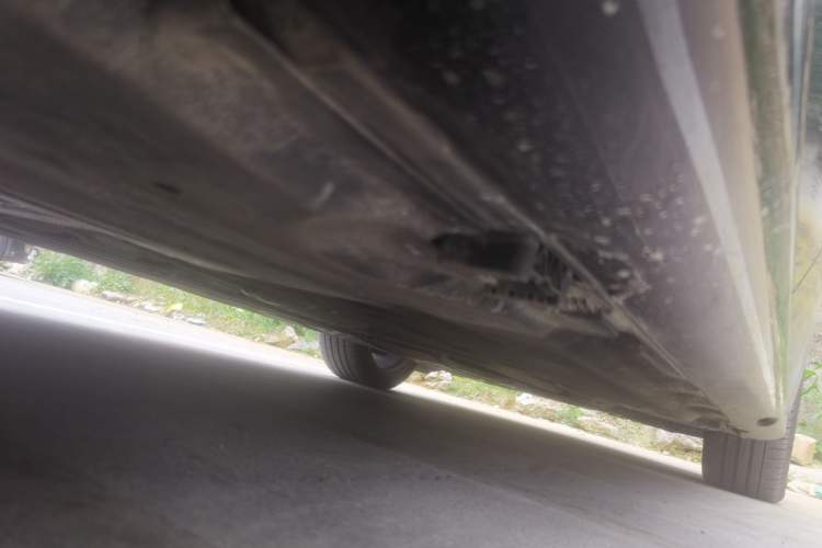 Used Mercedes-Benz E-Class 2025 Facelift E 300 L Premium Edition Chassis Rear Right