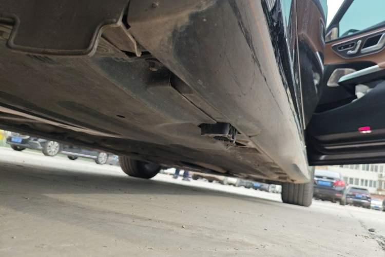Used Mercedes-Benz E-Class 2025 E 300 L Stylish Model Chassis Rear Right