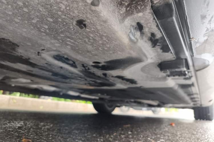 Used Mercedes-Benz E-Class 2025 E 300 L Luxury Model Chassis Rear Right