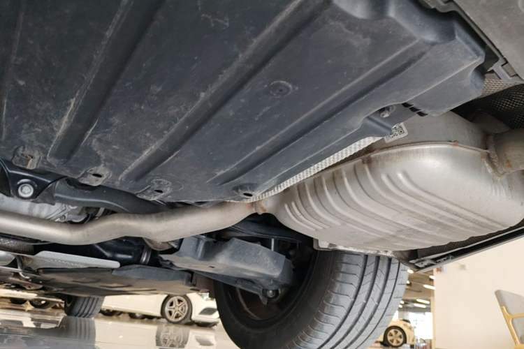 Used Mercedes-Benz E-Class 2025 E 300 L Luxury Model Chassis Rear Right