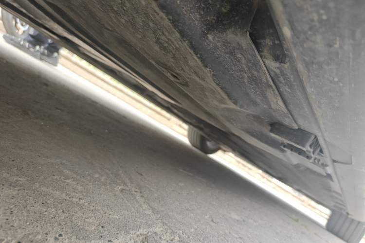 Used Mercedes-Benz E-Class 2025 E 300 L Stylish Model Chassis Rear Right