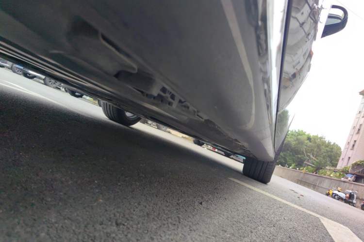 Used Mercedes-Benz E-Class 2025 E 260 Sport Edition Chassis Rear Right