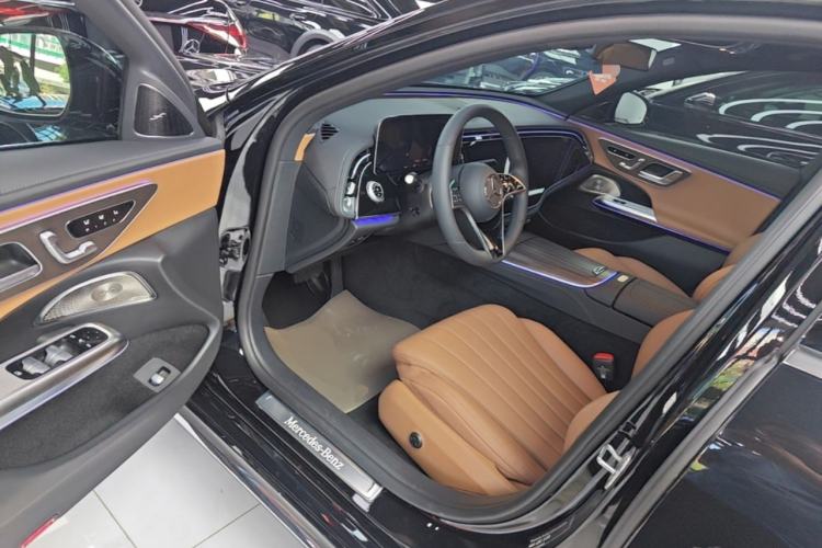 Used Mercedes-Benz E-Class 2025 E 300 L Luxury Model Driver Seat