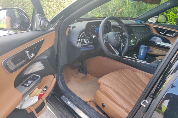 Used Mercedes-Benz E-Class 2025 Facelift E 260 L 4MATIC Driver Seat