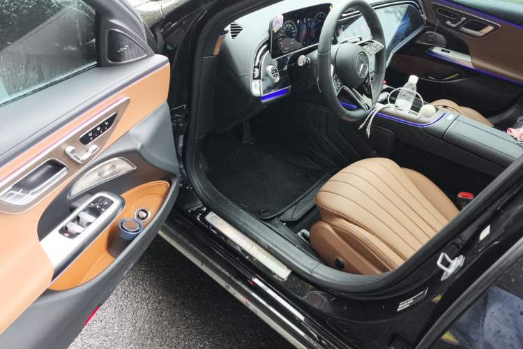Used Mercedes-Benz E-Class 2025 E 300 L Luxury Model Driver Seat