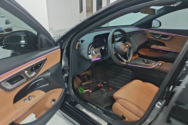 Used Mercedes-Benz E-Class 2025 Facelift E 300 L Fashion Edition Driver Seat