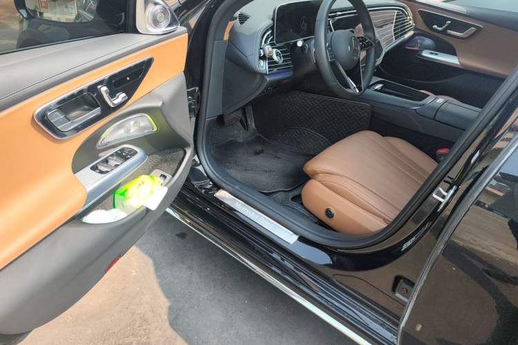 Used Mercedes-Benz E-Class 2025 E 260 L Driver Seat