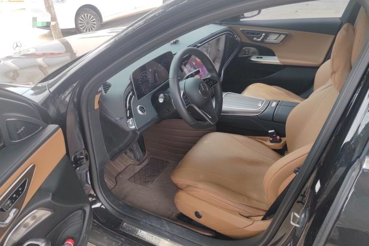 Used Mercedes-Benz E-Class 2025 Facelift E 300 L Luxury Edition Driver Seat
