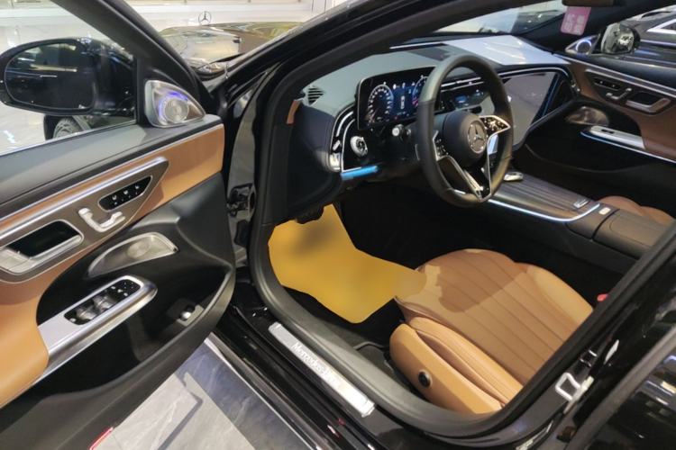 Used Mercedes-Benz E-Class 2025 E 300 L Luxury Model Driver Seat