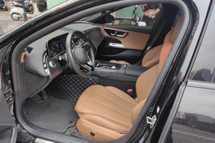 Used Mercedes-Benz E-Class 2025 E 260 Sport Edition Driver Seat