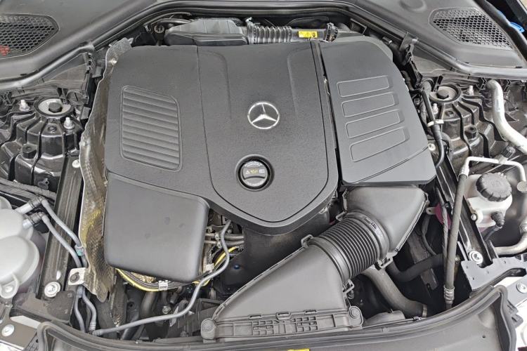 Used Mercedes-Benz E-Class 2025 Facelift E 300 L Luxury Edition Engine Bay