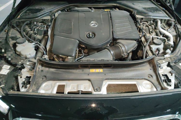 Used Mercedes-Benz E-Class 2025 E 300 L Luxury Model Engine Bay