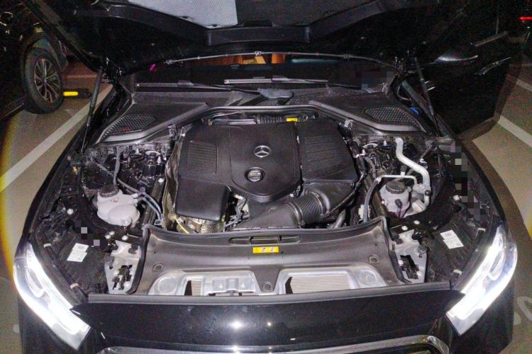 Used Mercedes-Benz E-Class 2025-Year Facelift E 260 L Engine Bay