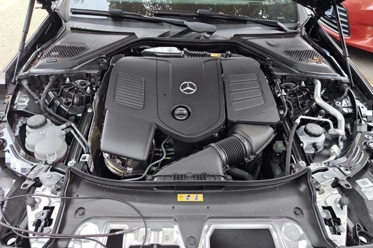 Used Mercedes-Benz E-Class 2025 Facelift E 300 L Fashion Edition Engine Bay