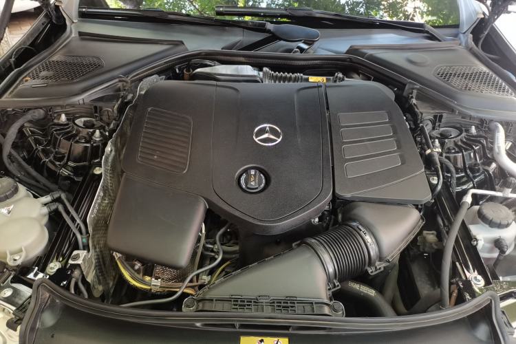 Used Mercedes-Benz E-Class 2025 E 300 L Luxury Model Engine Bay