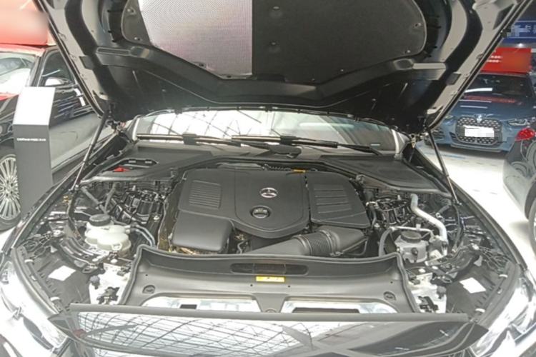 Used Mercedes-Benz E-Class 2025 Facelift E 300 L Fashion Edition Engine Bay