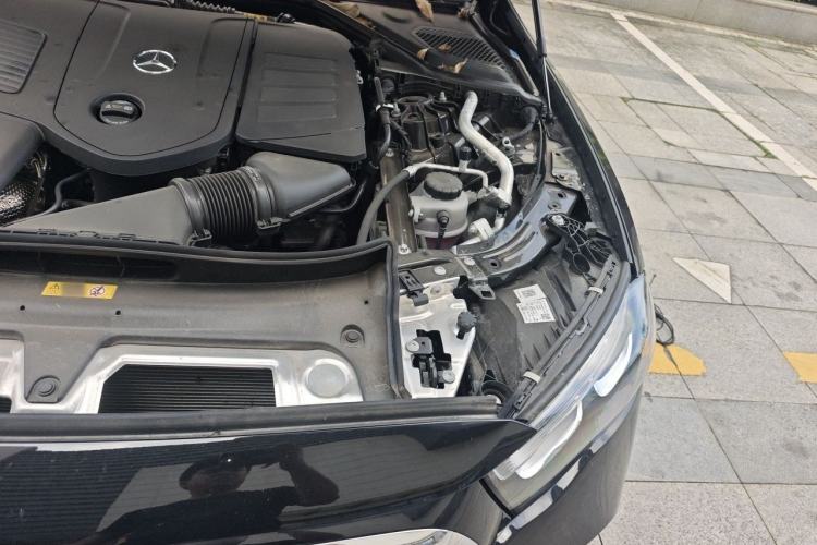 Used Mercedes-Benz E-Class 2025 Facelift E 300 L Luxury Edition Engine Bay Left