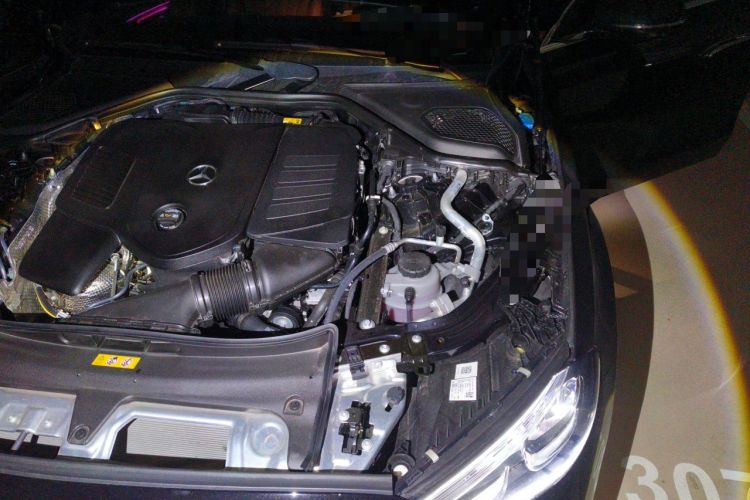 Used Mercedes-Benz E-Class 2025-Year Facelift E 260 L Engine Bay Left