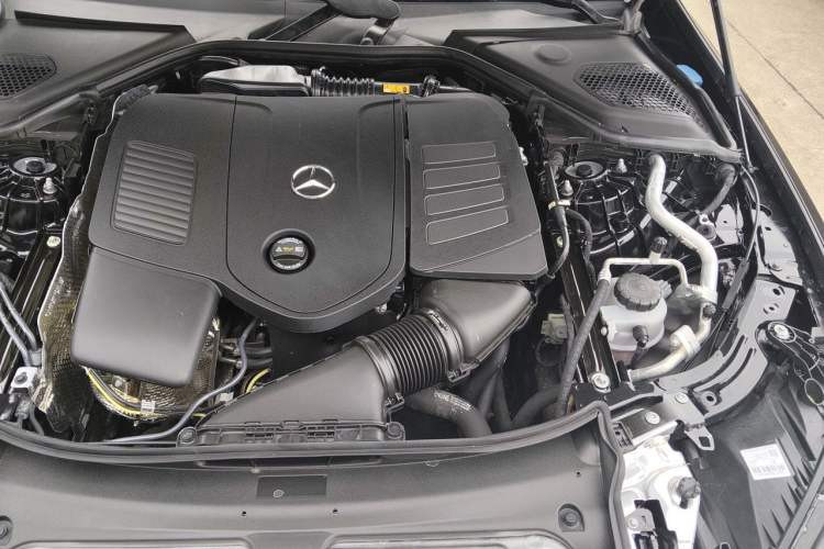 Used Mercedes-Benz E-Class 2025 E 300 L Stylish Model Engine Bay Left
