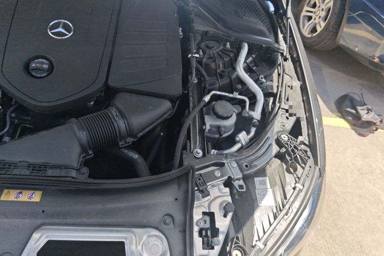 Used Mercedes-Benz E-Class 2025 Facelift E 300 L Luxury Edition Engine Bay Left