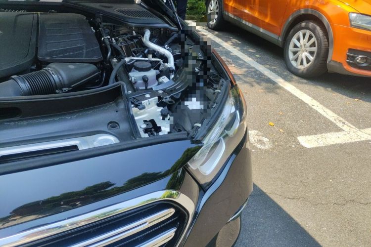 Used Mercedes-Benz E-Class 2025 Facelift E 300 L Luxury Edition Engine Bay Left