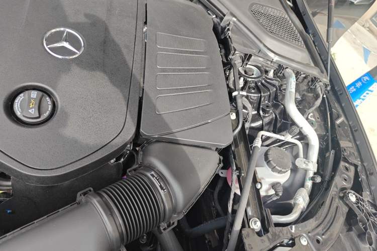 Used Mercedes-Benz E-Class 2025 Facelift E 300 L Fashion Edition Engine Bay Left