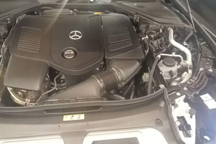 Used Mercedes-Benz E-Class 2025 E 300 L Luxury Model Engine Bay Left