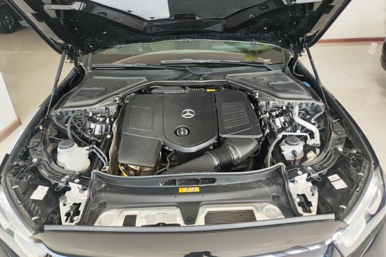 Used Mercedes-Benz E-Class 2025 E 300 L Luxury Model Engine Bay