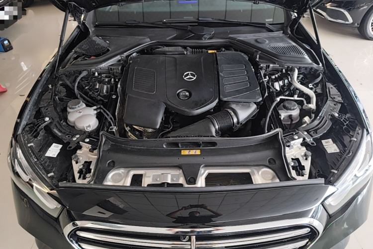 Used Mercedes-Benz E-Class 2025 Facelift E 300 L Luxury Edition Engine Bay