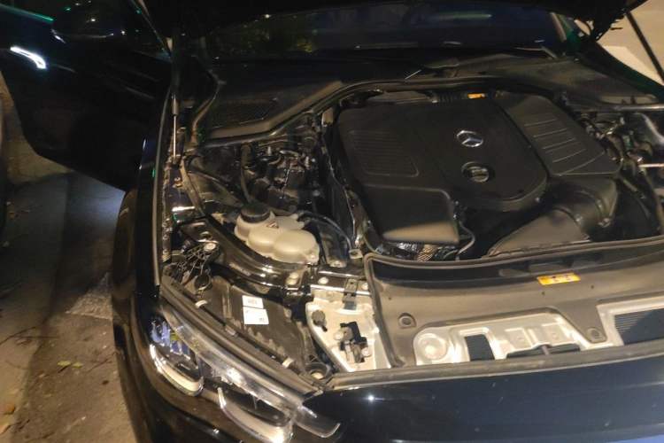 Used Mercedes-Benz E-Class 2025 E 300 L Luxury Model Engine Bay Right