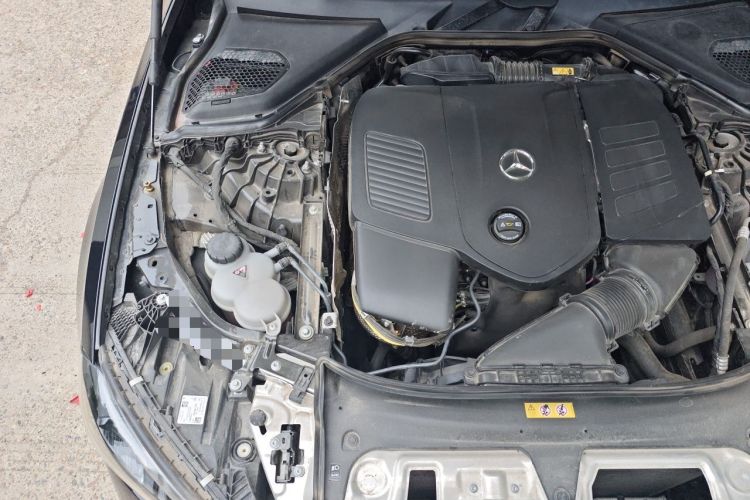 Used Mercedes-Benz E-Class 2025 Facelift E 300 L Premium Edition Engine Bay Right