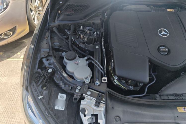 Used Mercedes-Benz E-Class 2025 Facelift E 300 L Luxury Edition Engine Bay Right