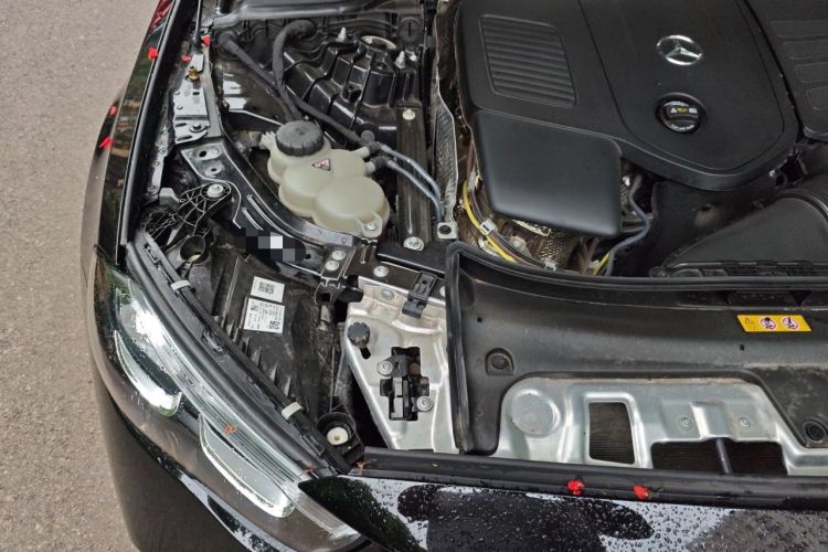 Used Mercedes-Benz E-Class 2025 E 300 L Stylish Model Engine Bay Right