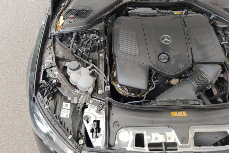 Used Mercedes-Benz E-Class 2025 Facelift E 300 L Luxury Edition Engine Bay Right