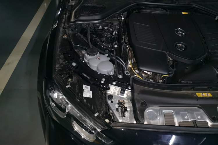 Used Mercedes-Benz E-Class 2025 E 300 L Luxury Model Engine Bay Right