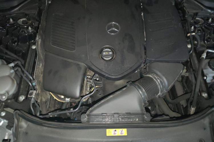 Used Mercedes-Benz E-Class 2025 Facelift E 300 L Luxury Edition Engine Bay