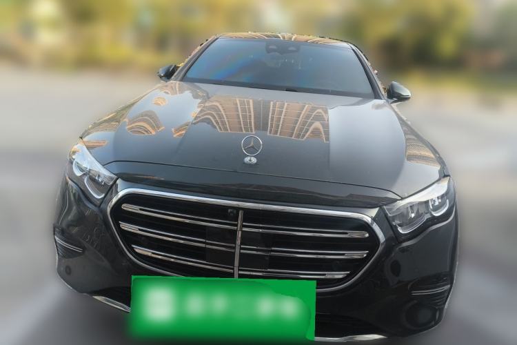 Used Mercedes-Benz E-Class 2025 Facelift E 300 L Luxury Edition Exterior 1