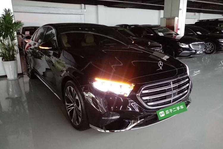 Used Mercedes-Benz E-Class 2025 Facelift E 300 L Luxury Edition Exterior 1