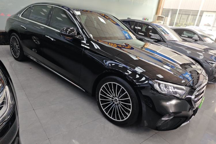 Used Mercedes-Benz E-Class 2025 E 260 L Exterior 1