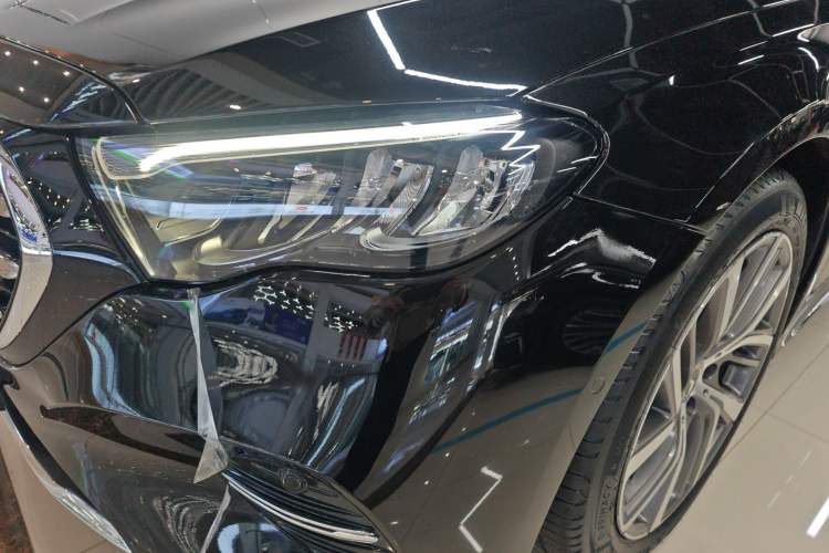 Used Mercedes-Benz E-Class 2025 E 300 L Stylish Model Exterior 1